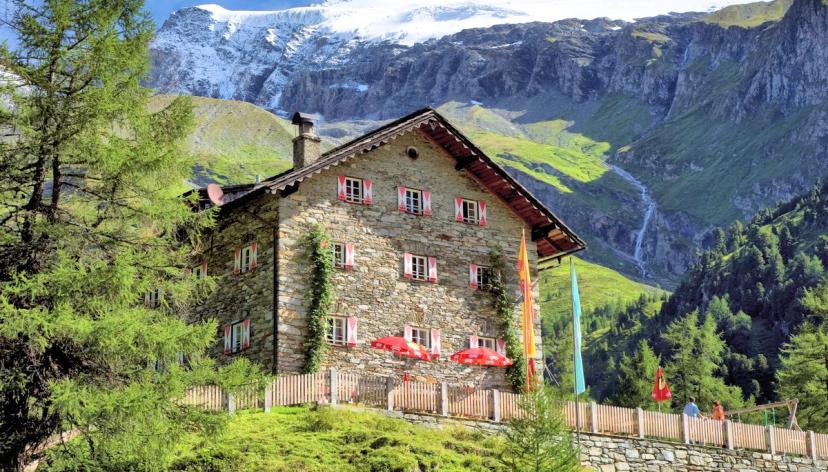 Kalser Tauernhaus image 1