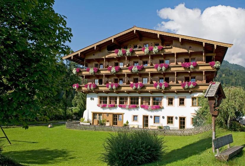 Hotel Gut Kramerhof image 1
