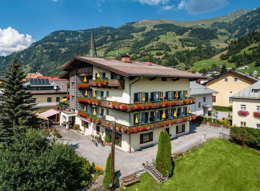 Landhotel Steindlwirt image 1