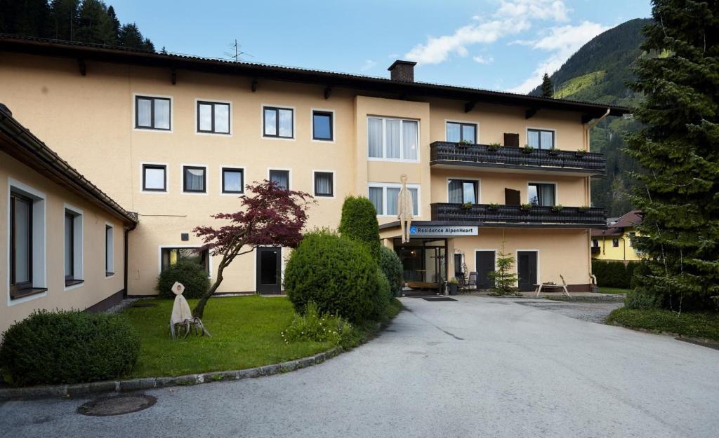 Residence AlpenHeart image 2