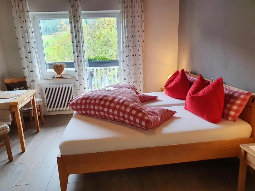 Boutique Hotel Alpenhof image 2