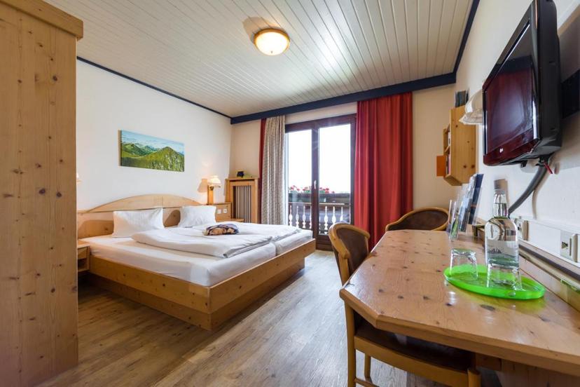 Heidi-Hotel Falkertsee image 2