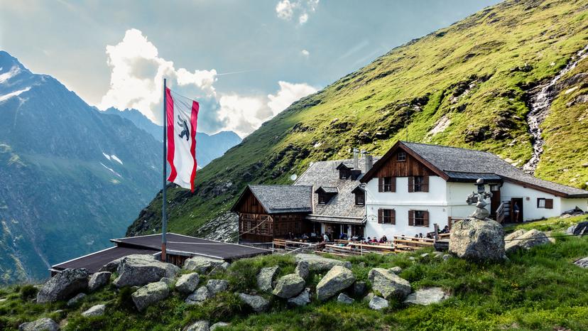 Furtschaglhaus (2 295 m) image 1