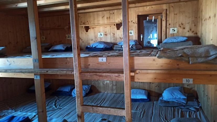 Breslauer Hütte (2,844m) image 5