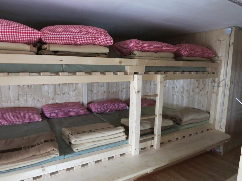 Simonyhütte (2 206 m) image 2